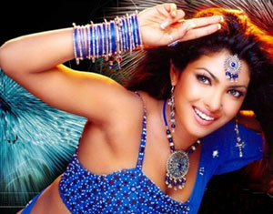 Priyanka to romance SRK in RA.One